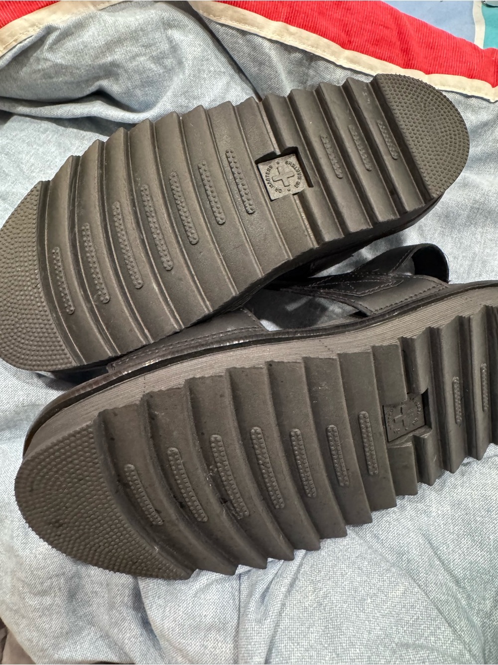 Dr. Martens Black Voss Strap Sandals - Picture 3 of 5